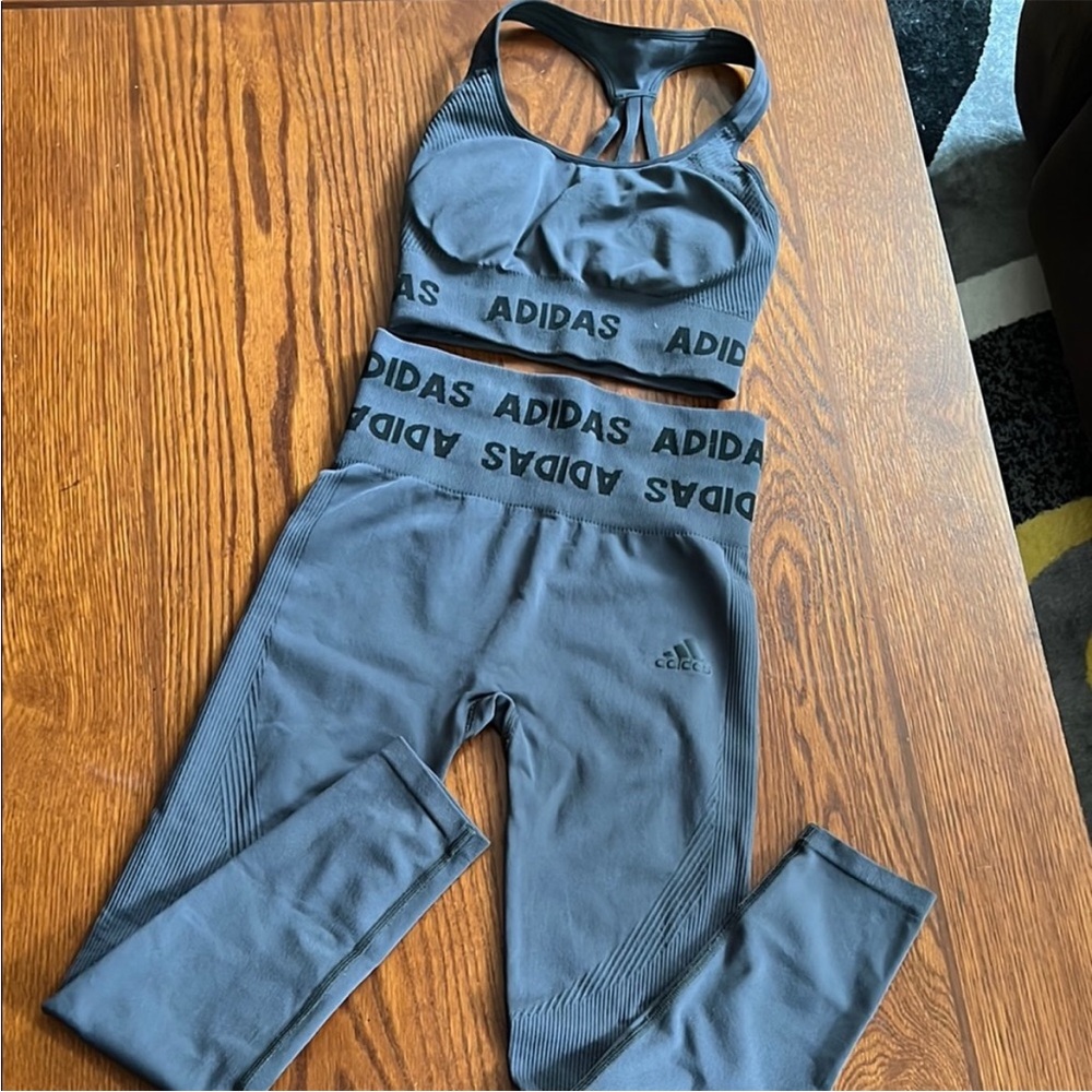 Adidas | Women’s Size XS Workout Set in Gray